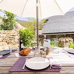 Chalet D'En Castel Feriehus