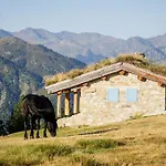 En Castel Nyaraló